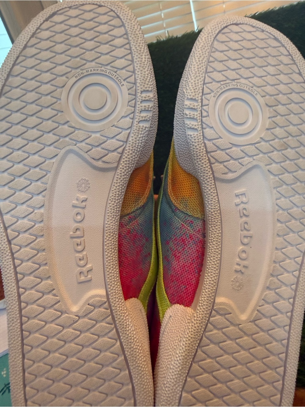 Reebok unisex Tie-Dye club C 85 Pride Low Top Sneakers - Multicolor size 11 - Picture 9 of 10
